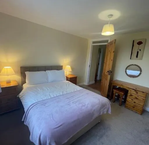 Сasa de vacaciones 3 Bedroom In The Lahinch Area. *